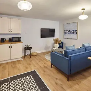  Apartment Tides United Kingdom